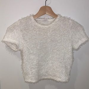Garage white furry shirt - Small